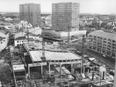 Byggnation av Medborgarhuset sedd uppifrån, 1963-1964