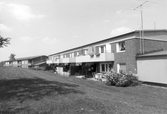 Radhus med uteplats på Wallinvägen i Stora Mellösa, 1970-tal