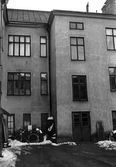 Ingång från innergården till Karlslundsgatan 14, 1970-tal