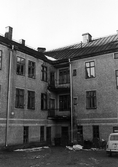 Balkonger i hörn på Karlslundsgatan 20, 1970-tal