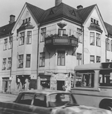 Klings tobak i hörnfastigheten Kasten Ottergatan-Nygatan 77, 1968-1969