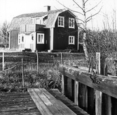 Hus i Sågartorp i Hovsta, 1982