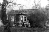 Liten stuga i Yxtabacken i Hovsta, 1975