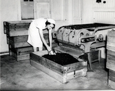 Mottagningen i slutet av ångbandet där nuvarande laboratorium är beläget (år 1978). Fotot från 1938
Rut.