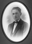 Ivar Pihlblad, elev vid Örebro Tekniska Elementarskola, 1921-06-07