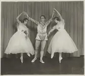 Rollporträtt av Irma Calson, Jean Börlin och Greta Lundberg i uppsättningen 