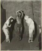 Rollporträtt av Margaretha Johanson, Jean Börlin och oidentifierad dansare i uppsättningen 