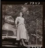 1708 N Mölnlycke väverier, mode; Stadshusträdgården, Stockholm; Mode för Mölnlycke