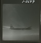 1678 H SAS Dc7 i luften