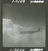 1678 H SAS Dc7 i luften