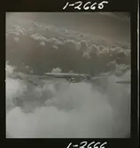 1678 H SAS Dc7 i luften