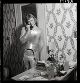 1687 Ingrid Bergman U.S.A