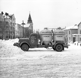 En lastbil från Gustaf Ehlins Åkeri (GE) med last från Gullhögens Cement