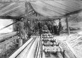 Arbetare vid Stensta såg i Fellingsbro, ca 1900