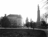 Från Centralparken mot Örebro slott, ca 1930