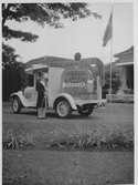 Fotot taget vid Svenska konsulatet i Batavia, Java 20/4 1934.
