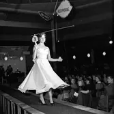 Modevisning i varuhus, utstyrsel 78 dammode