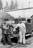 Banarbetare vid motortralla vid viadukten i Adolfsberg, 1950-tal