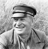 Ett glatt porträtt av banarbetare Folke Andersson, 1950-tal