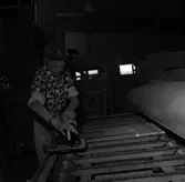 I samband med att byggandet av hyreslägenheter tog fart under 1950-talet började byggmästare Ivar Tegnander tillverka egna köksutrustningar. Verksamheten expanderade och under 1960-talet bildades AB Standardsnickerier, senare Kalmarkök, som tillverkade köksinredningar för såväl flerbostadshus som villor. 
Köptes upp av Marbodal.
Verksamheten bedrevs i kvarteret Giraffen. När den upphört övertogs lokalerna av Kooperativa Förbundet som öppnade Obs! stormarknad.