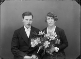 Brudparet Eriksson från Tuskö, Börstils socken, Östhammar, Uppland 1933