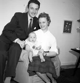 Föräldrar med bäbis