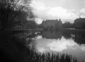 Örebro Slott sett från frimurareholmen, 1930-tal