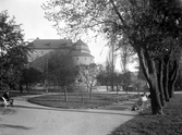 Centralparken med Örebro slott, 1930-tal