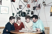 Ungdomar på Rosta ungdomsgård, ca1956