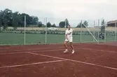 Man på tennisbana i Gustavsvik, 1965