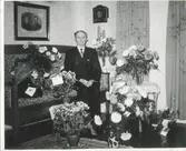 Uppvaktning för Axel Eriksson (1877 - 1958), Heljered Mellangård 1:2 