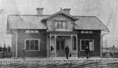 Lund i Valbo omkring 1870,
Från en samlingsbild av stationshus etc. vid Gefle-Dala Järnväg.
