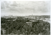 Västerås. 
Vy från vattentornet på Skallberget, mot söder. 1957.