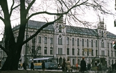 Busshållplats framför Rådhuset, 1980-tal