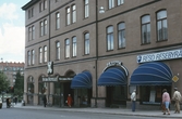 Entrén till Stora hotellet från Drottninggatan, 1980-tal