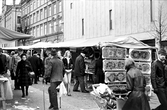 Konstförsäljning på Hindersmässan på Stortorget, 1970-tal