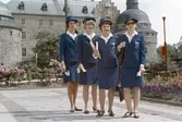 Turistvärdinnor vid Örebro slott, 1967