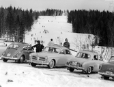 Bilparkering vid Nytorpsbacken, 1960-tal