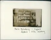 Salstad. Villa Salsborg. Maria Malmberg i cafeét