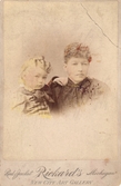 Porträtt av Christina Helena Smith och sonen Elof Smith i USA, 1890-tal