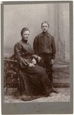 Mor och son, Stockholm, cirka 1898