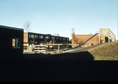 Lekplats med rutchkana i Brickebacken, 1972-09-28