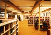 Bibliotek i Brickebacken centrum, 1972