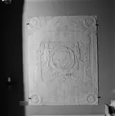 Vänersborgs kyrka. Gravhäll från Brätte kyrkogård