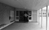 Entre till Lekebergsskolan i Fjugesta, 1974