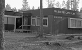 Entre till Mariebergsskolans bibliotek i Mosås, 1974