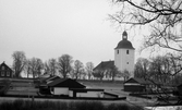Småhus vid Stora Mellösa kyrka och prästgård, 1974