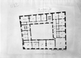 Västerås slott. Planritning av våningen tre trappor upp. Uppmätning och alternativförslag P.W. Palmroth 1814.