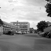 Parkering vid Sjukkassan på Fredsgatan, 1960-tal