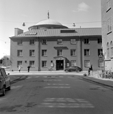 Stadsbiblioteket med dess kupol på Fabriksgatan, 1960-tal